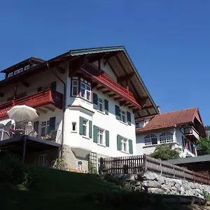 villa-bergfrieden.com-bavaria.com/